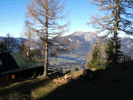Die Bleckwandhütte mit Blick zum Schafberg