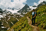Am Weg von der Jamtalh&uuml;tte zum &Ouml;stl Gamshorn. Hinten links der Jamtalferner, Vordere und Hintere Jamsitze und die Dreil&auml;nderspitze.