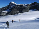 Auf dem Mellich-Gletscher nahe unserem Umkehrpunkt unter dem Allalinpass. Hintern der Alphubel.