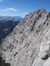 Eindrucksvolle Perspektive - die große Ostwand der Südspitze